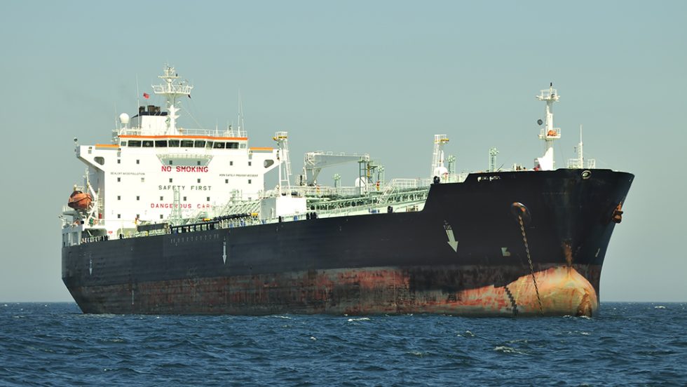 tanker petrelaio